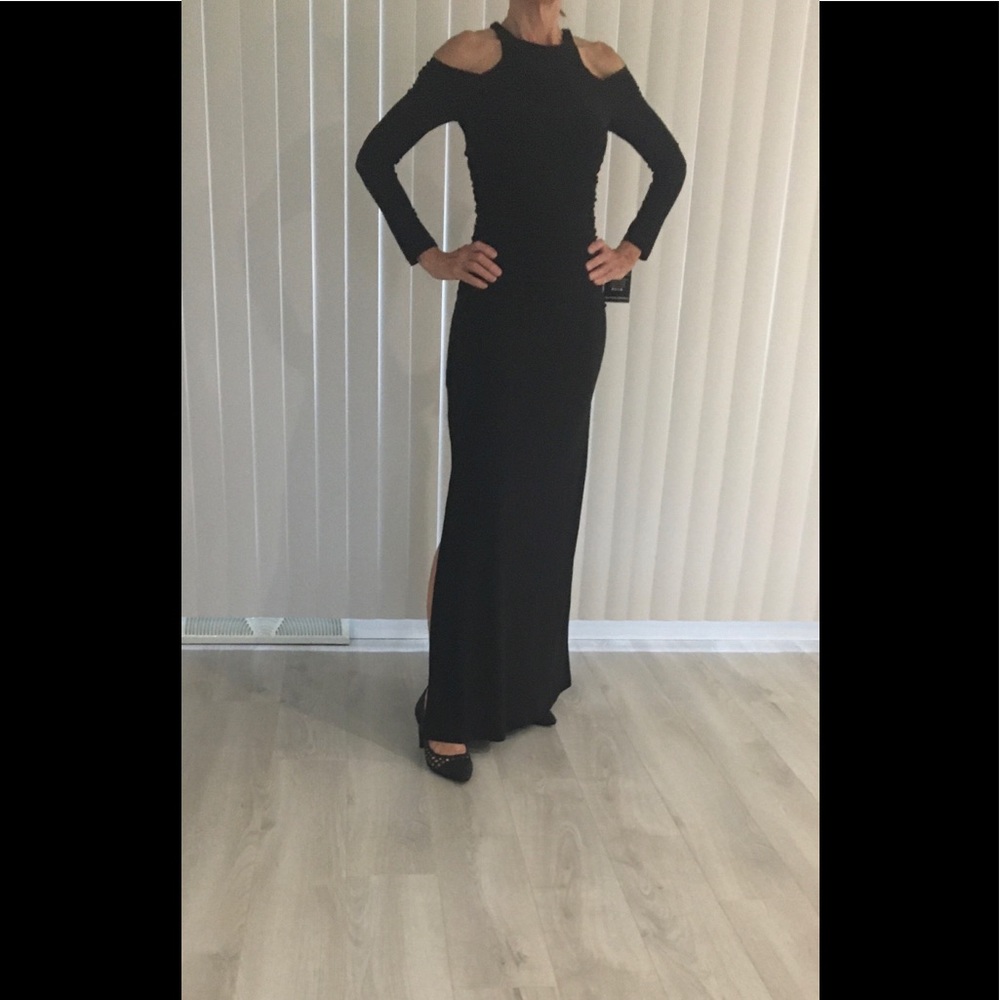 BOSTON PROPER Black Cold-Shoulder Ruched Slit Gown - Picture 2 of 8
